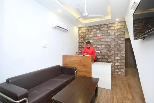 Oyo 24778 Hotel 24