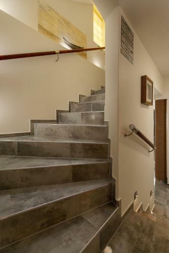 Elegante Apartments - Adults Only
