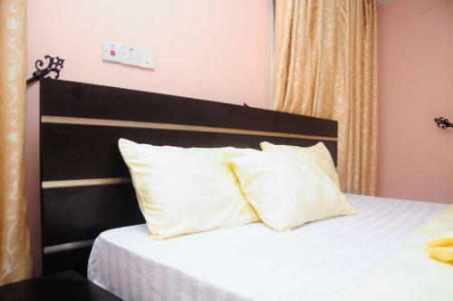 Hotel El-al Court