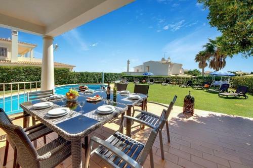 Sao Rafael Villa Sleeps 8 Pool Air Con Wifi
