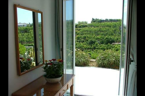 Cretaio Apartment Sleeps 2 Pool