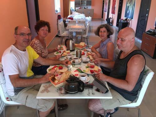 Hostal Hostel Denisa