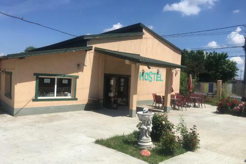 Hostal Hostel Denisa