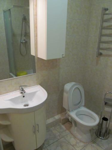Ast Hotel