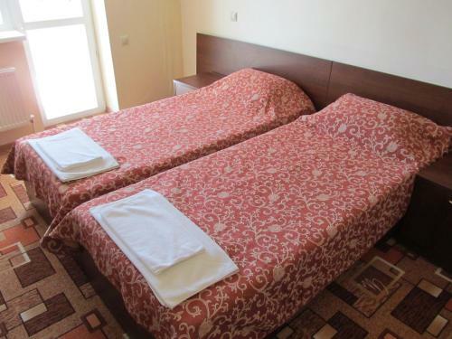 Ast Hotel