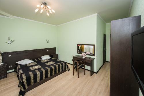 Hostal ???????