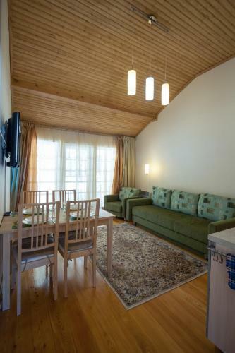 Club Hotel Gardarika