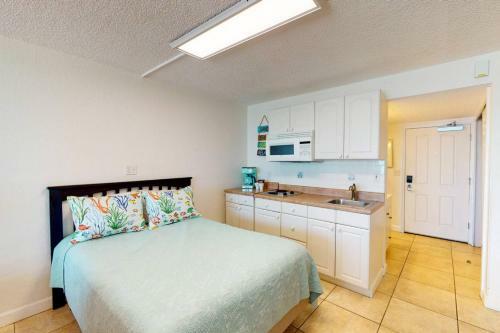 209 Suite - Island Inn
