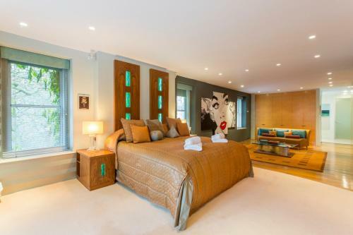 Gidleigh Chateau Sleeps 14 Pool Wifi