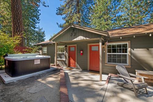 4093 Manzanita Ave Cabin Unit 5