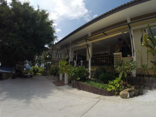 Hotel Moon Beach Resort