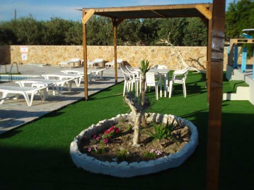 Golden Beach Hotel