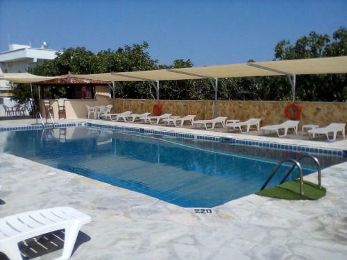Golden Beach Hotel