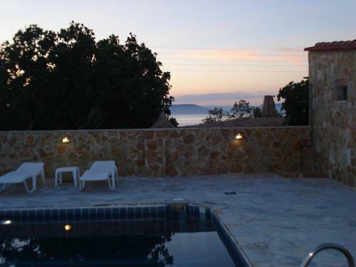 Golden Beach Hotel