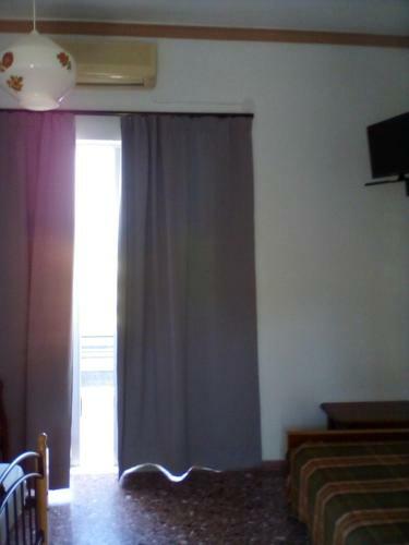 Golden Beach Hotel