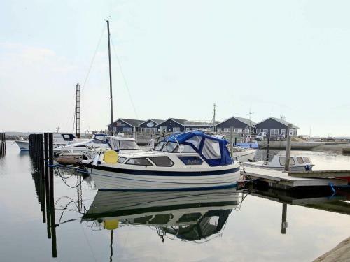 Two-bedroom Holiday Home In Vinderup 6