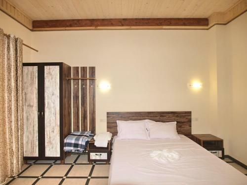 Hotel ?????