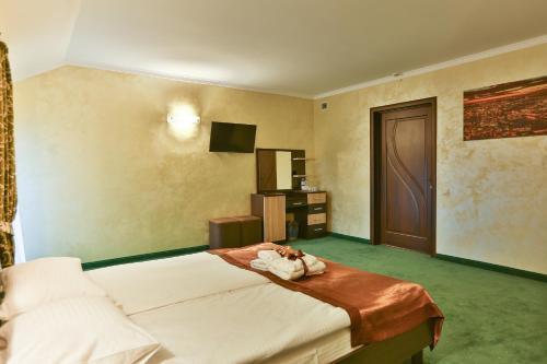 Hotel ??????