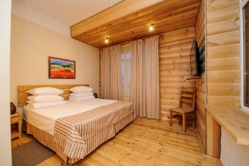Relax Hotel Azau Star