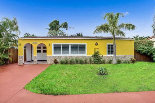 Apartamento Tropical Floridian Hacienda With Pool