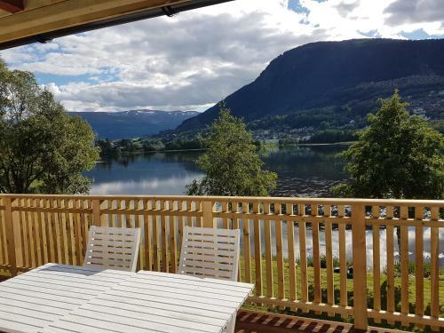 At The Lakeside - Villa