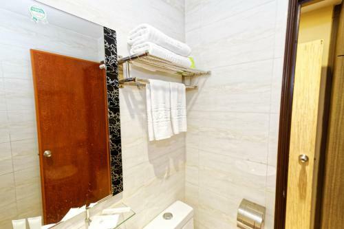 The Noble Hotel (Sg Clean)