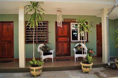 Hostal Chez May Paule
