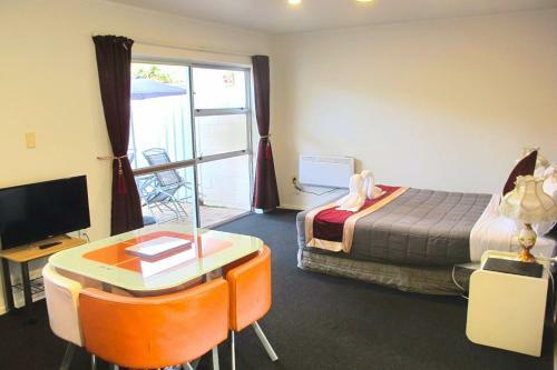 Ann's Volcanic Rotorua Motel And Serviced Apartments