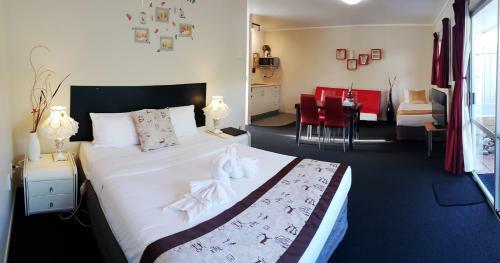 Ann's Volcanic Rotorua Motel And Serviced Apartments