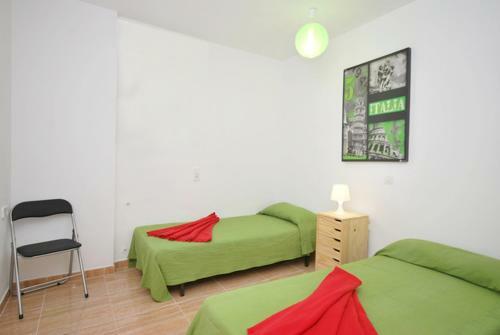 Lloret de Mar Villa Sleeps 18 Pool Wifi