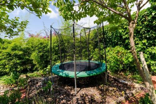 Lloret de Mar Villa Sleeps 8 Pool Wifi