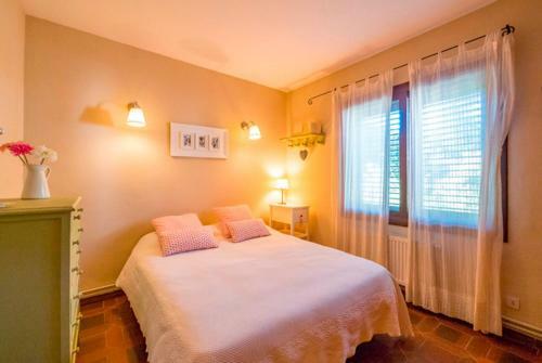 Sant Antoni de Calonge Villa Sleeps 10 Pool Wifi