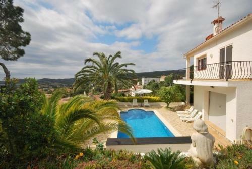 Sant Antoni de Calonge Villa Sleeps 6 Pool Wifi