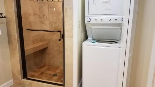 Surfside 606 Apartment