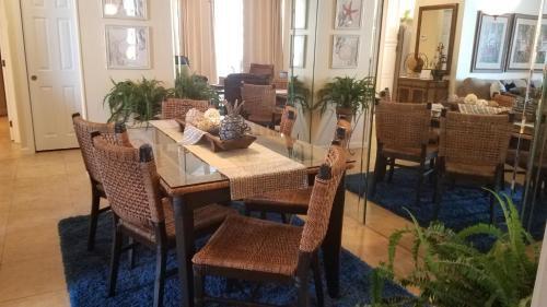 Surfside 606 Apartment