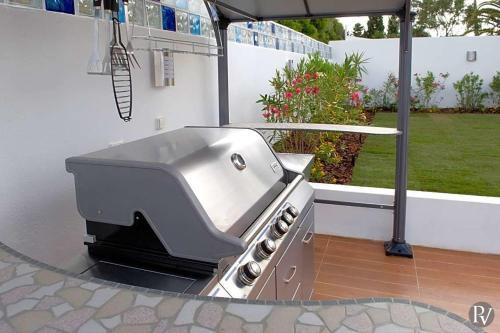 Lagos Villa Sleeps 10 Pool Air Con Wifi