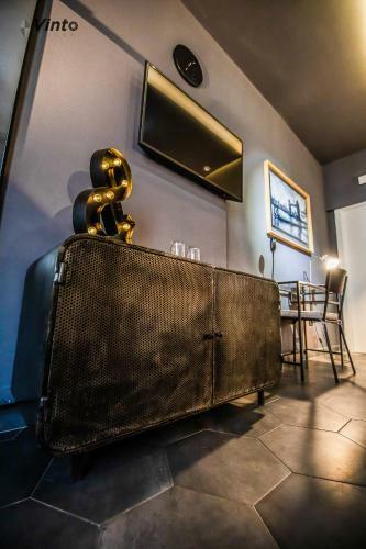 Hostal Vinto House Salerno Downtown