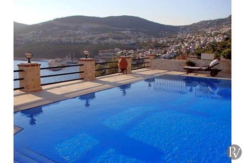 Kalkan Villa Sleeps 8 Pool Air Con Wifi