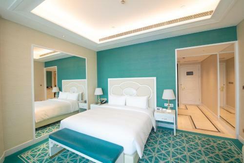 Hotel Howard Johnson Plaza Ningbo