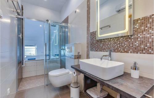 One-bedroom Apartment In Kostrena
