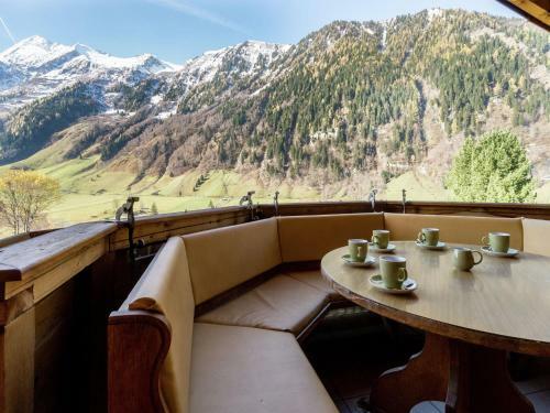 Chalet Barney S
