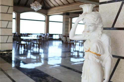 El Faro Hotel