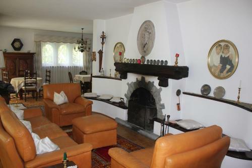 Hostal Villa Olevano