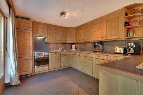 Apartamentos Hardy 115-116