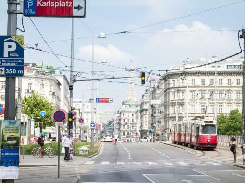 Apartment Oper - Contactless Check In