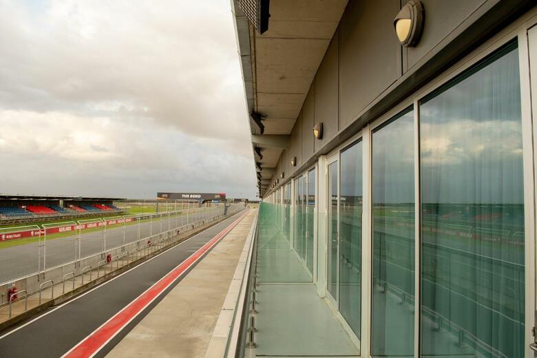Hotel Rydges Pit Lane