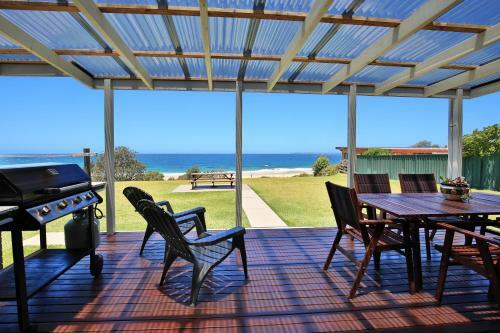 Glory @ Culburra - Absolute Beachfront - Pet & Family Friendly