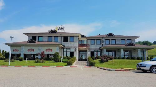 Motel Cubic