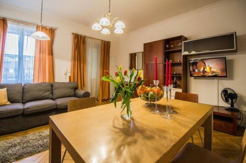 Apartamentos National Theater Ruterra Flat