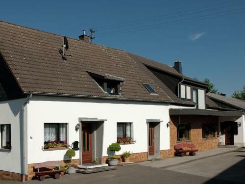 Dazzling Holiday Home In Hellenthal With Sauna